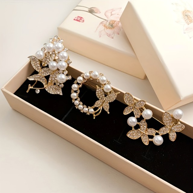 Akcijski komplet 3 elegantnih brošk z okrasnimi kamni