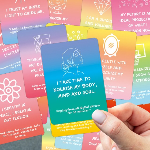 50 Pozitivnih Afirmacijskih Kartic – Duhovni Komplet za Samopomoč, Meditacijo in Notranjo Rast