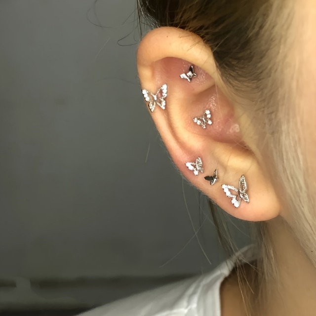 3 pari majhnih elegantnih uhanov v obliki metuljev