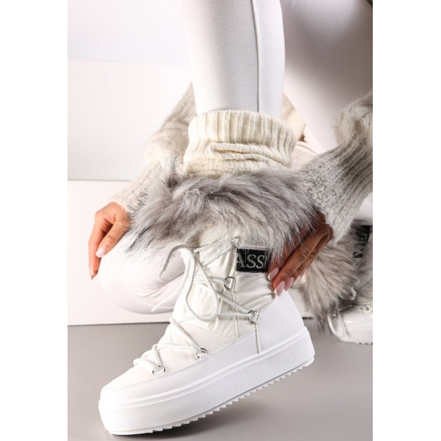 Škornji podloženi nepremočljivi z mucko, bele barve 