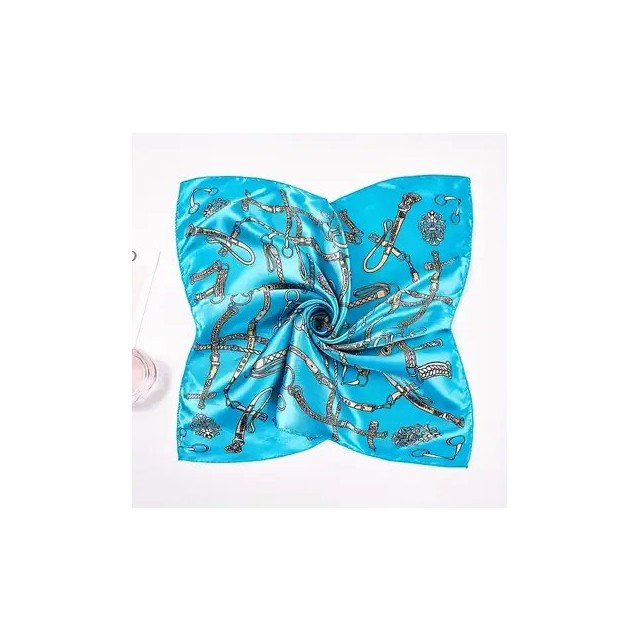  Elegantna kvadratna ruta v turkizno modri barvi