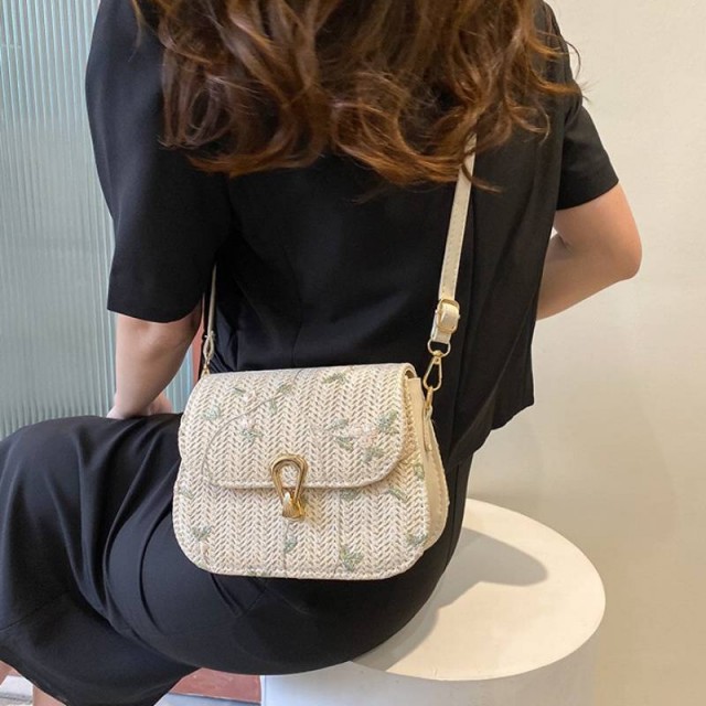 Elegantna torbica za čez ramo bela