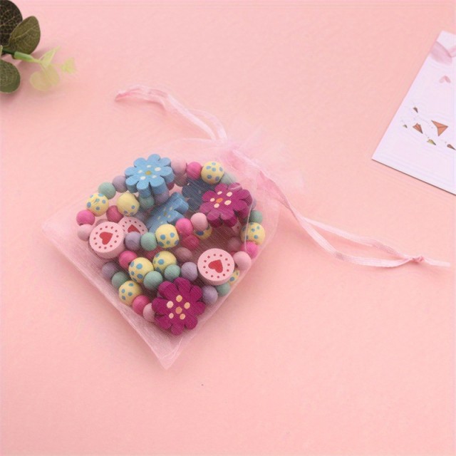 Otroški lesen komplet z verižico in zapestnico