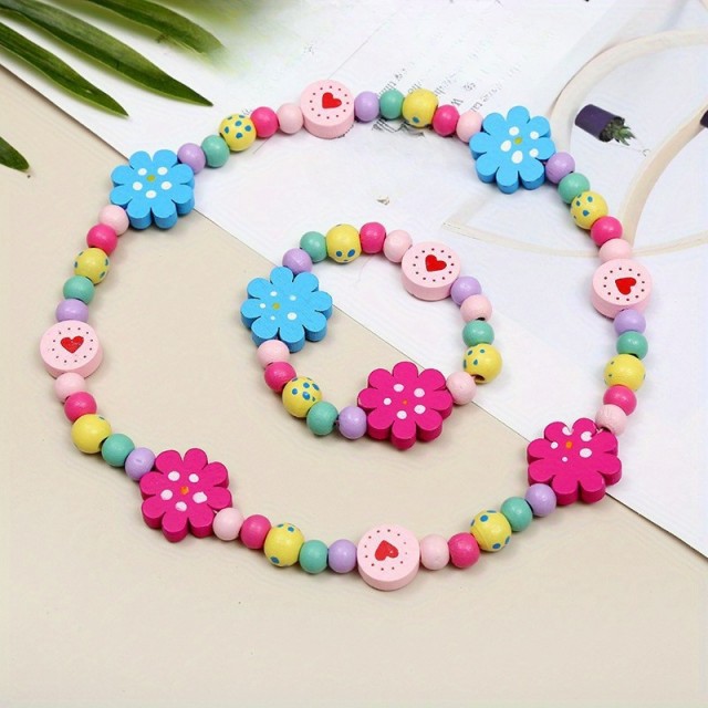 Otroški lesen komplet z verižico in zapestnico