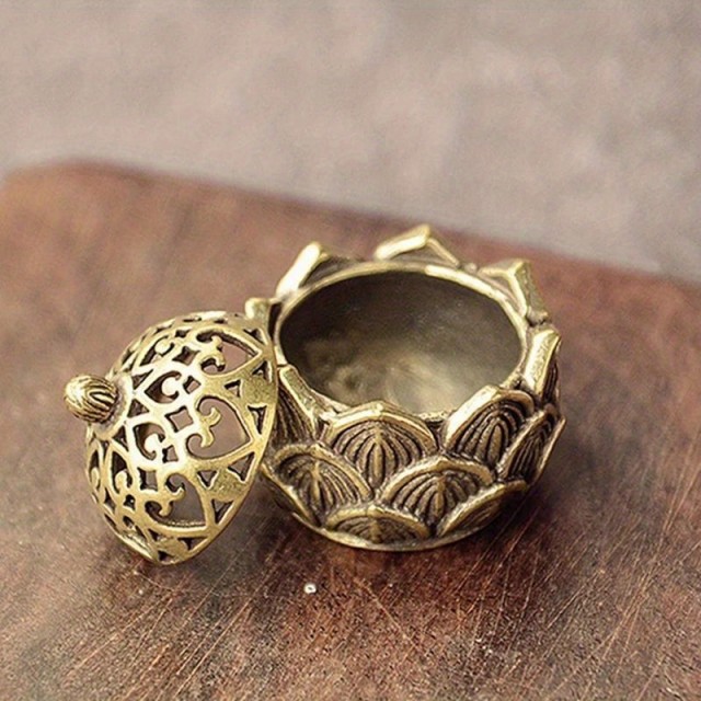 Elegantna kadilnica v bronze barvi