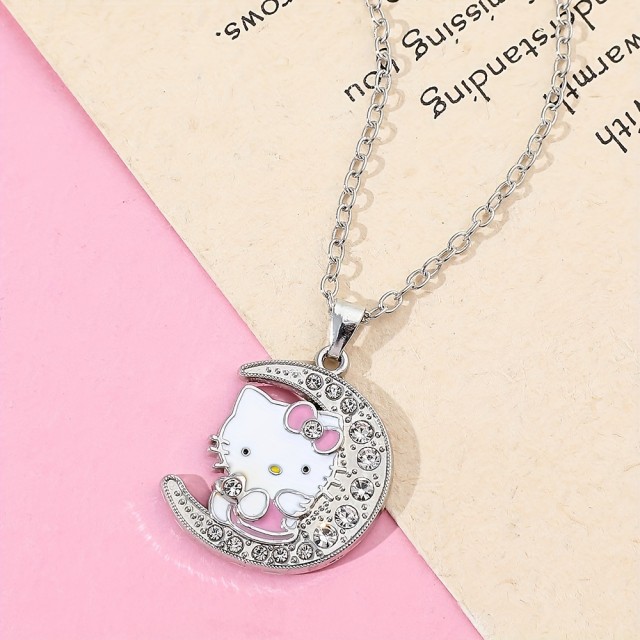 Prikupna otroška verižica z mucko na lunici Kitty