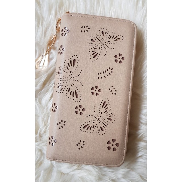 Denarnica z metuljčki, več barv