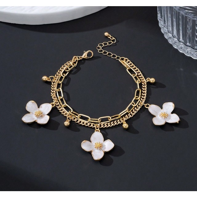 Dvodelna zapestnica z večjimi rožicami