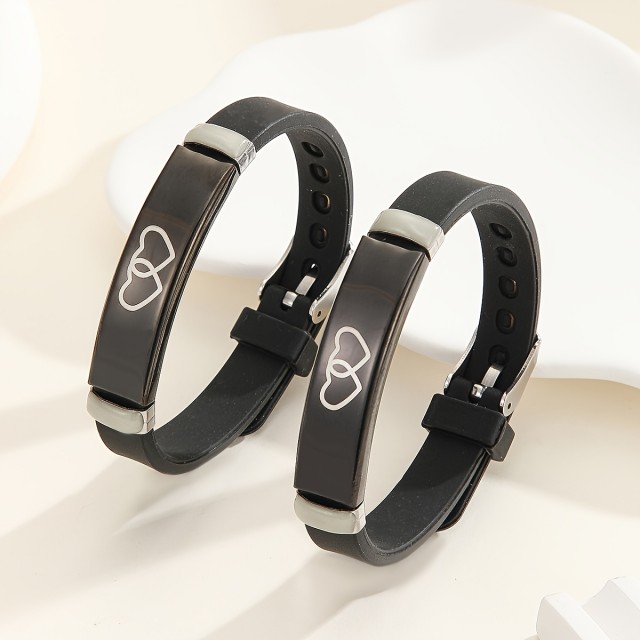 Komplet 2 zapestnic z motivom povezanih src – svetita v temi