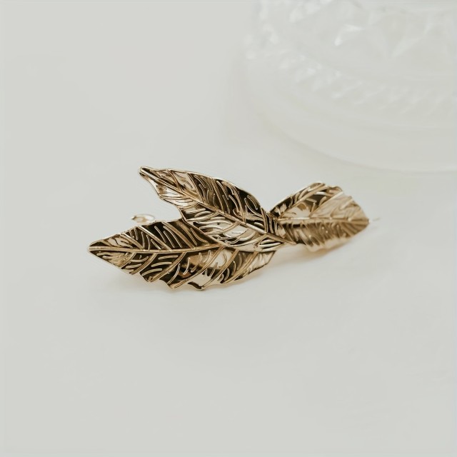 Elegantna sponka za lase z motivom listka