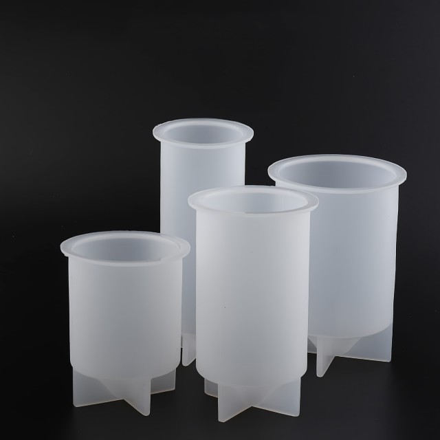 Komplet 4 silikonskih kalupov za izdelavo stebričastih sveč za DIY