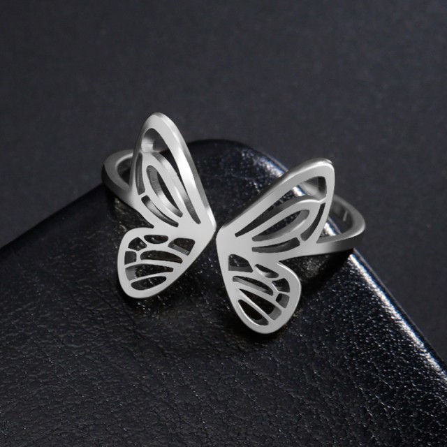 Prstan iz nerjavečega jekla v obliki metulja