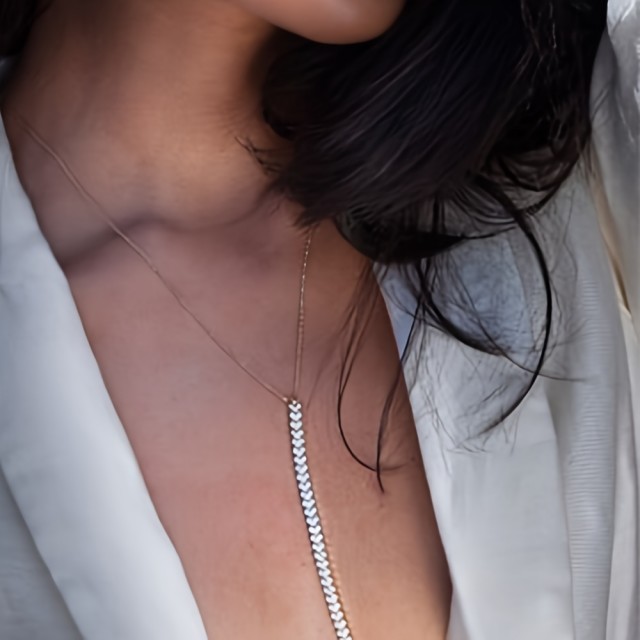 Telesna verižica z bleščečimi kamenčki