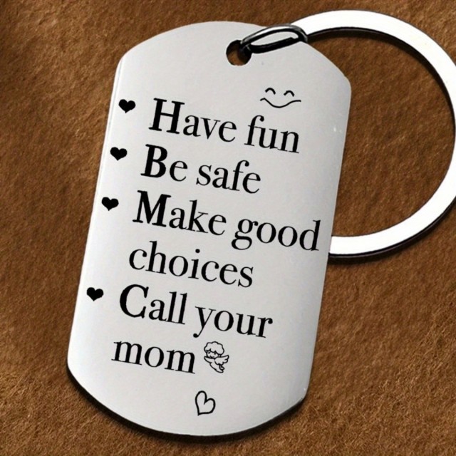 Obesek za ključe srebrne barve CALL YOUR MOM