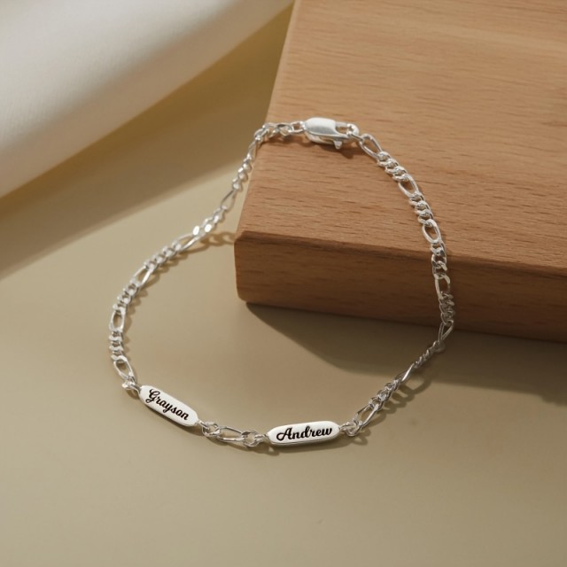 Personalizirana zapestnica z imeno do 3 gravure