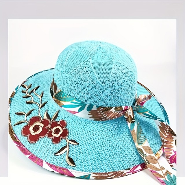 Eleganten poletni klobuk v turkizni barvi