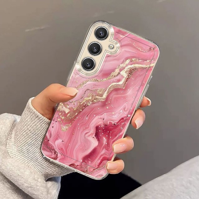 Marmorni ovitek za telefon z zlatimi detajli Samsung Galaxy A56