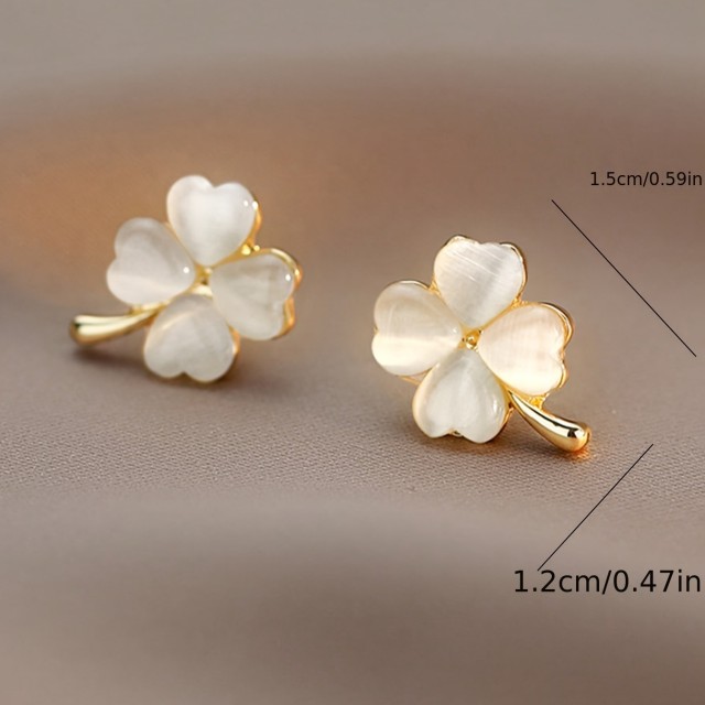 Uhani za srečo, štiriperesna deteljica