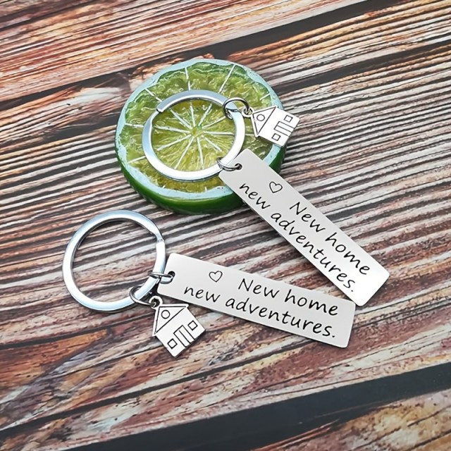 Komplet 2 obeskov za ključe NEW HOME NEW ADVENTURES