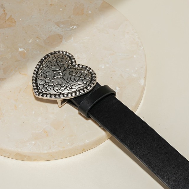 Ženski modni pas črne barve z vintage srcem