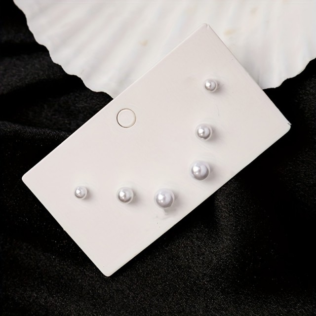 Komplet vtičnih uhanov perlice 