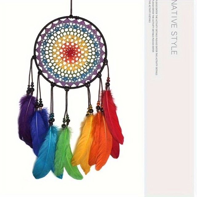 Kvačkan lovilec sanj z mavričnimi barvami