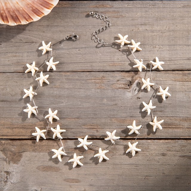 Čudovita poletna ogrlica z belimi morskimi zvezdicami