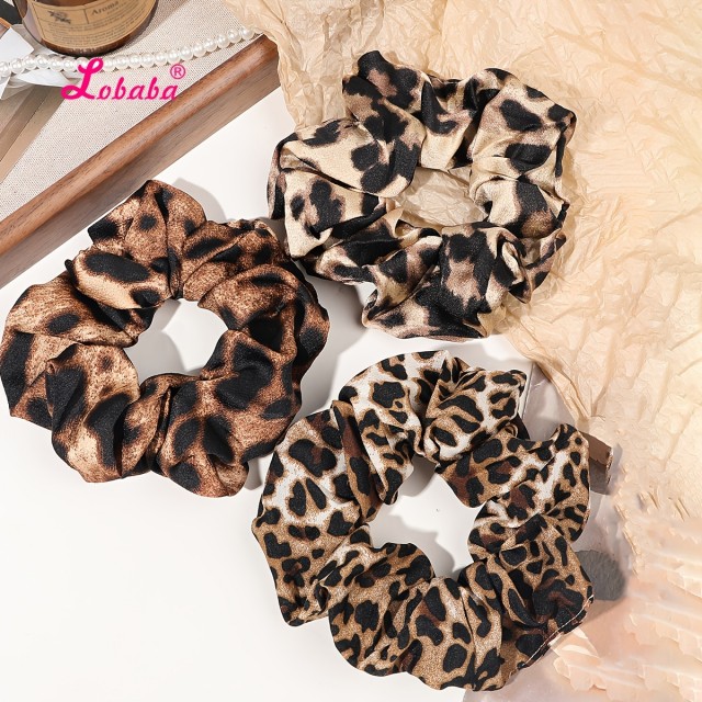 Komplet 3 elastik za lase z leopardjim vzorcem