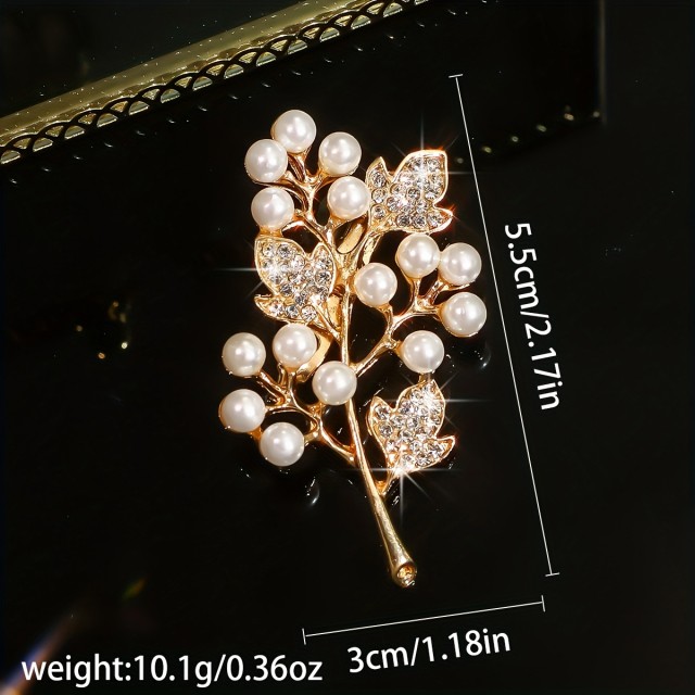 Elegantna broška s perlami v obliki lista