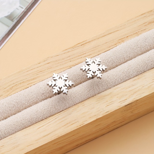 Uhani SNEŽINKE brez niklja, srebrne barve