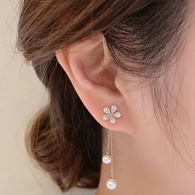 Prelepi viseči uhani z rožico