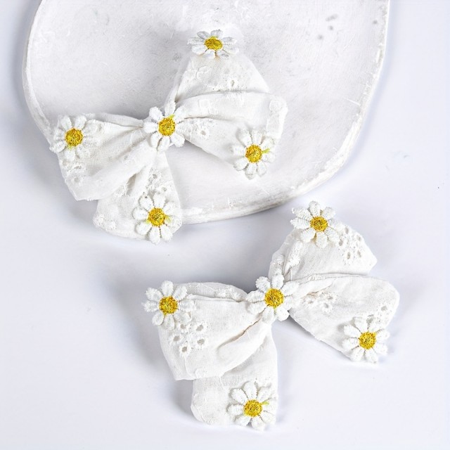 Čudovita sponka za lase z marjeticami