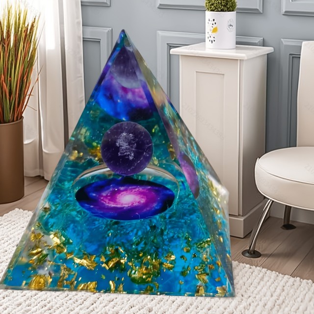 Orgonitna piramida “Galaksija” z ametistom 5 cm