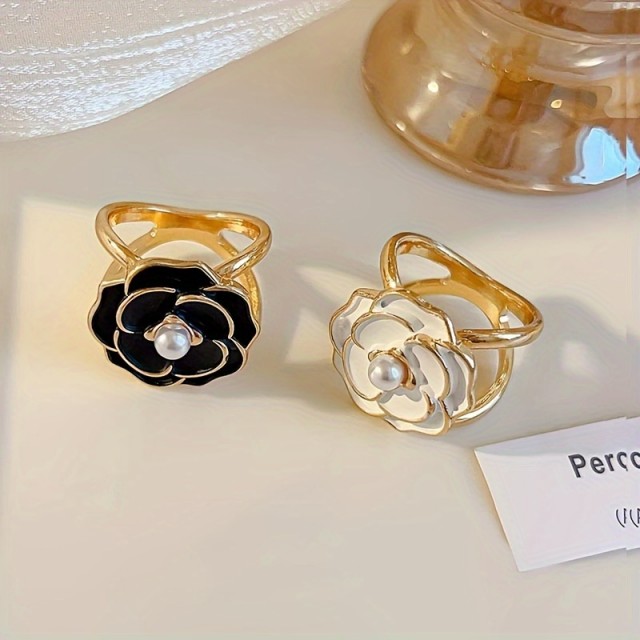 Elegantni 4-delni zlati komplet sponk za rute