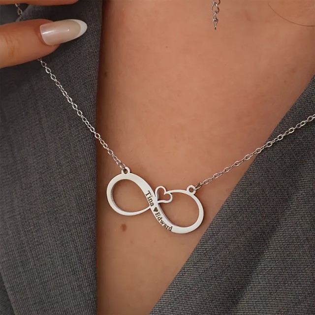 Personalizirana ogrlica z znakom neskončnosti in gravuro po želji
