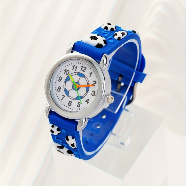 Fantovska ura z motivom nogometne žoge 2 barvi