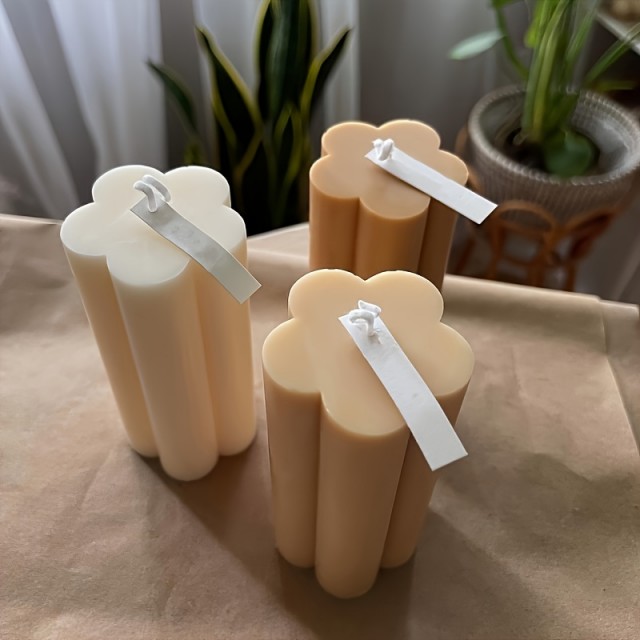 Silikonski model za sveče – kalup v obliki rože 