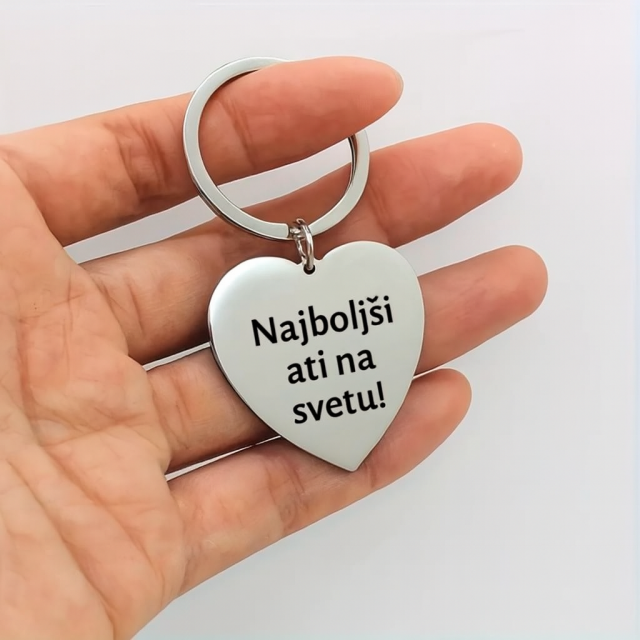 Personaliziran obesek za ključe v obliki srca z gravuro po vaših željah