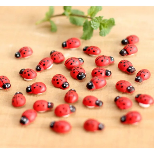 100 kosov lesenih mini pikapolonic, samolepilne