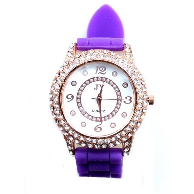 Ura s silikonskim pasom več barv