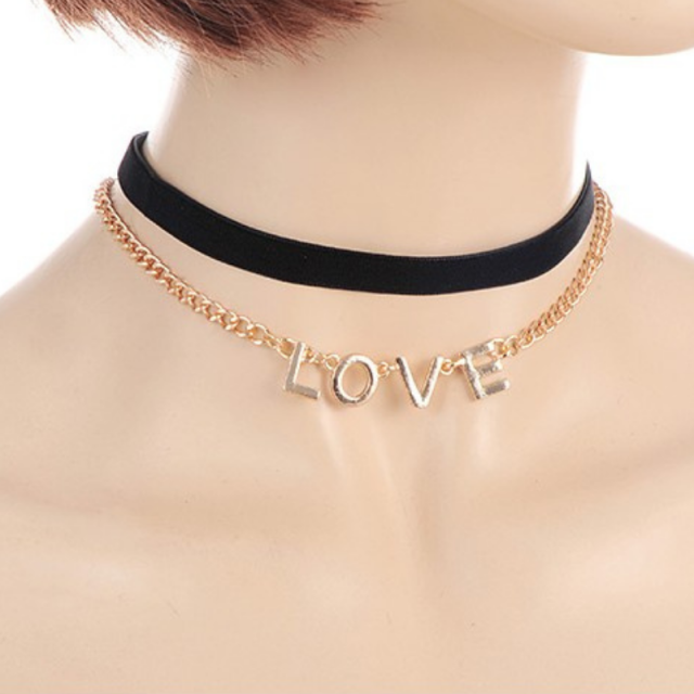 Choker verižica LOVE zlata