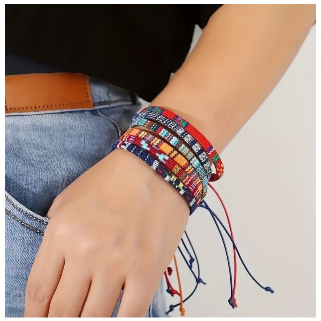 Komplet 24 bohemskih tkanih zapestnic