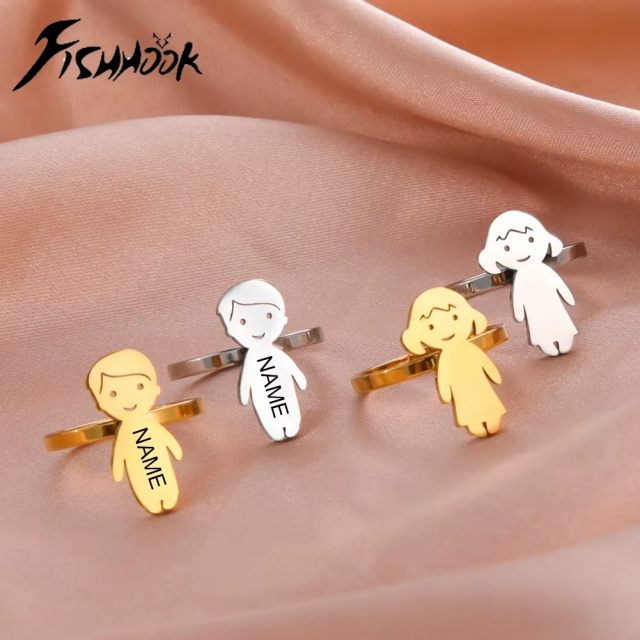 Personaliziran prstan v srebrni barvi z gravuro po vaših željah