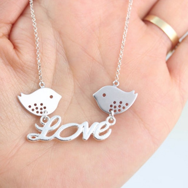 Verižica srebrna Love