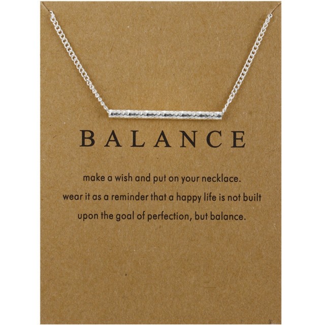 Verižica s posvetilom BALANCE v srebrni barvi 