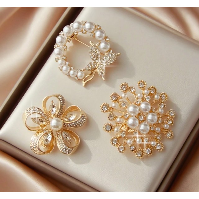 3 delni komplet ženskih brošk