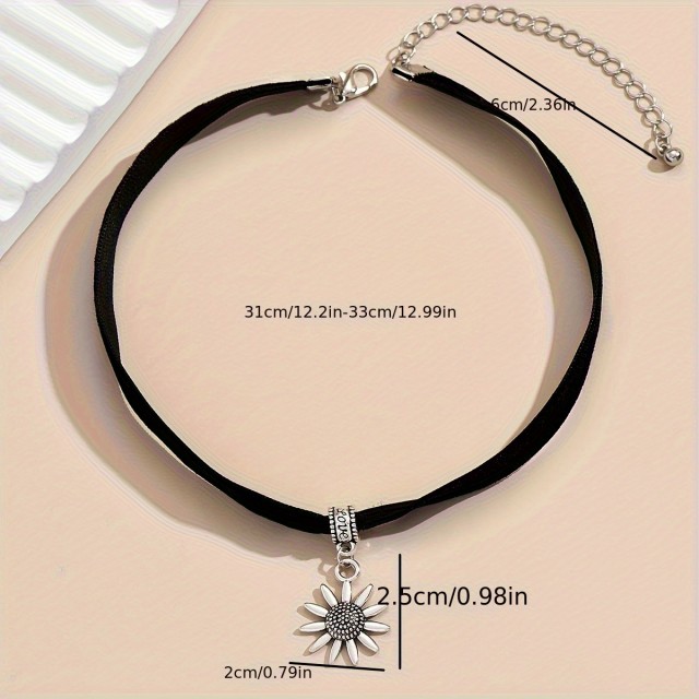 Poletna choker ogrlica z obeskom sonca