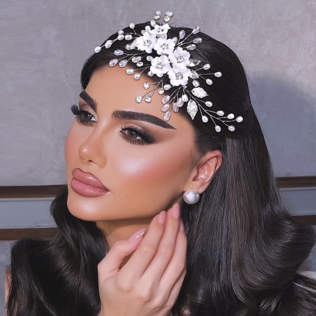 Elegantni cvetlični poročni glavnik 