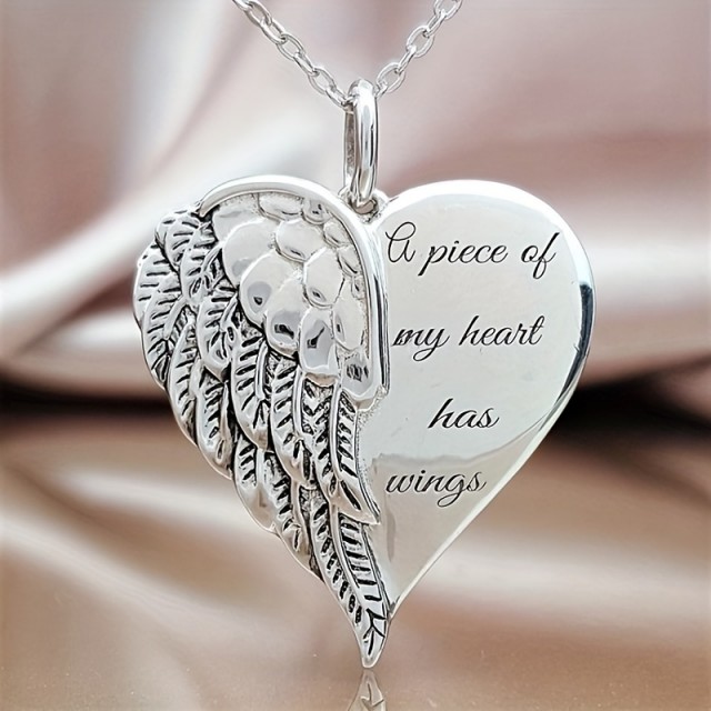Ogrlica za spomin na drage pokojne: A piece of my heart has wings