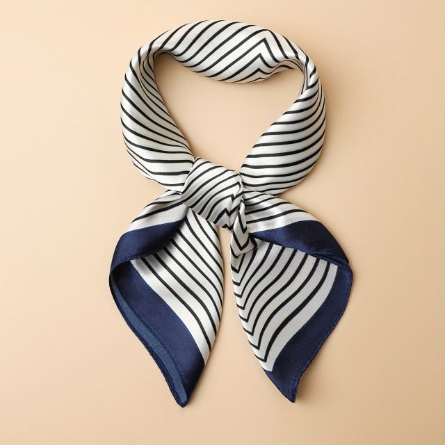 Elegantna ruta s črtastim temno modrim potiskom